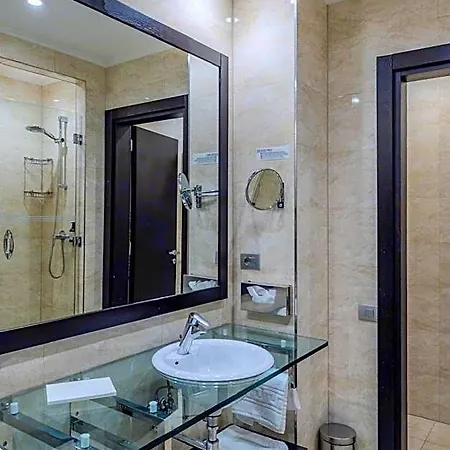 Hotel Rivo 4*