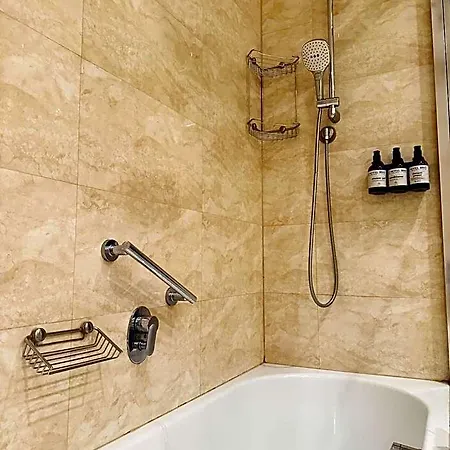 Rivo Hotel 4*