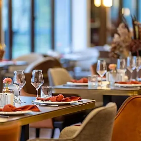 Rivo Hotel 4*